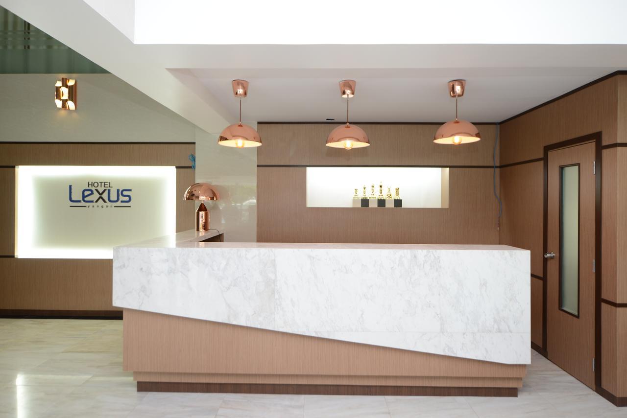 Hotel Lexus Rangum Exterior foto